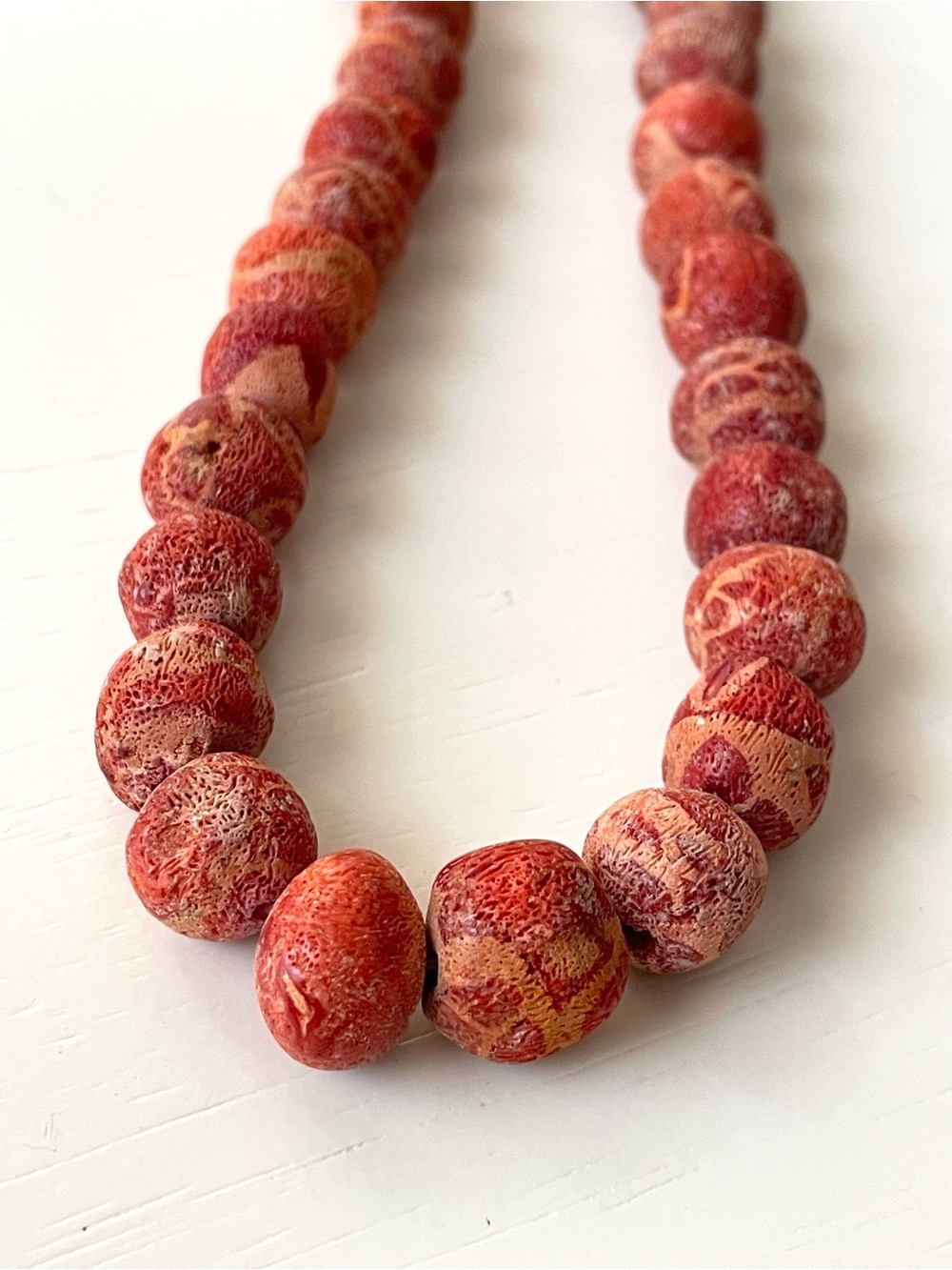 Vintage natural sponge coral (?) beaded necklace barrel clasp boho coastal